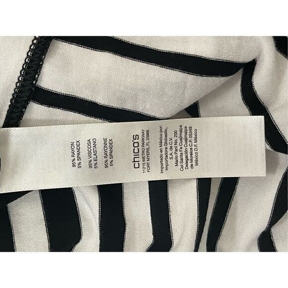 Chico's Women's Black & White Striped‎ High-Low Hem Tunic Tee Size 1 - Picture 6 of 6
